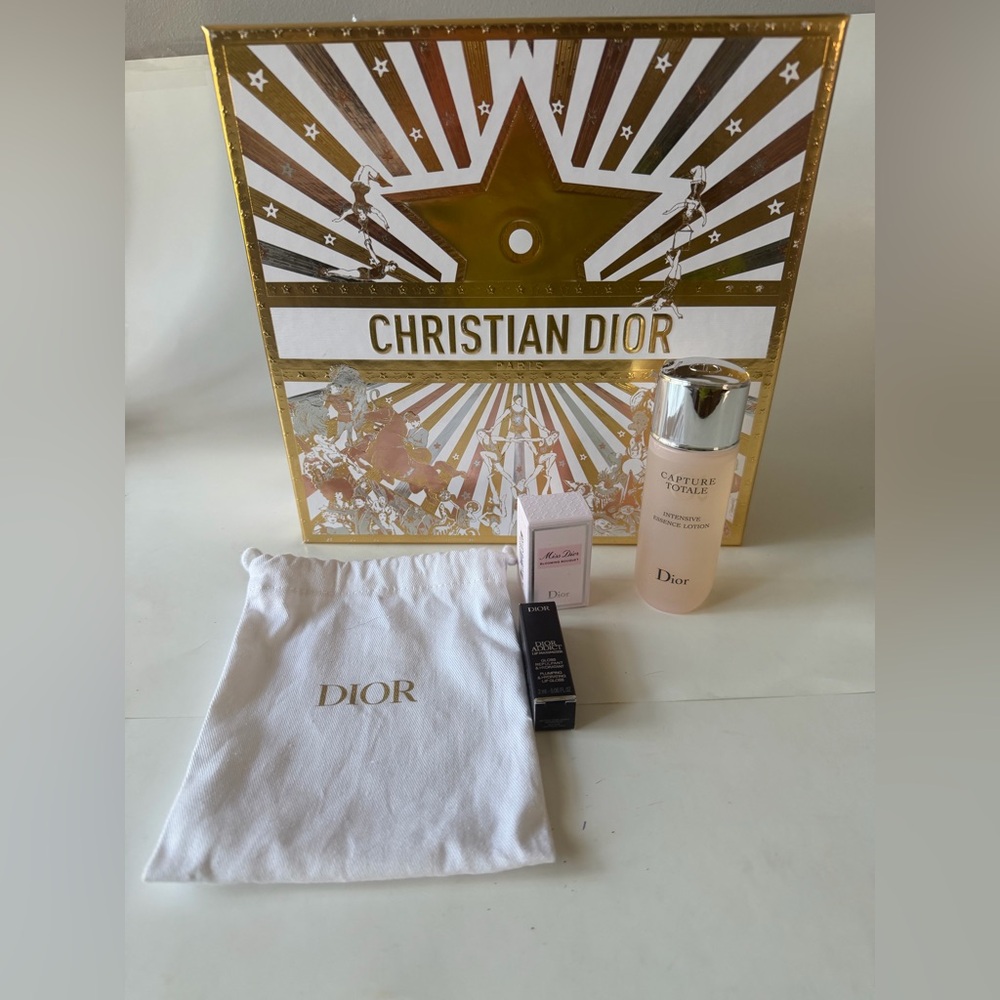 Dior  bundle‎ Face Lotion in Elegant Cream Bottle